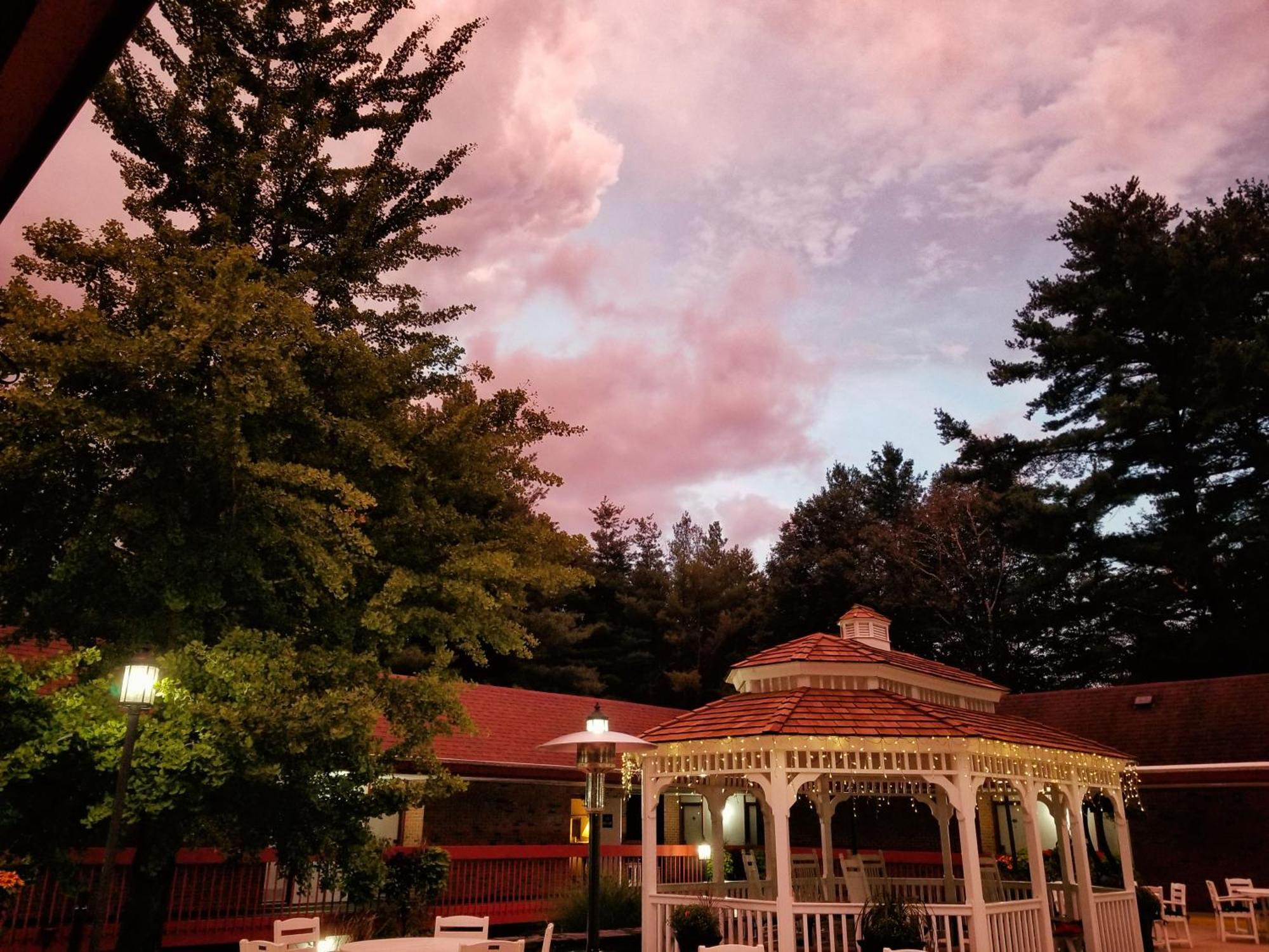 The Inn At Crumpin-Fox Bernardston Esterno foto